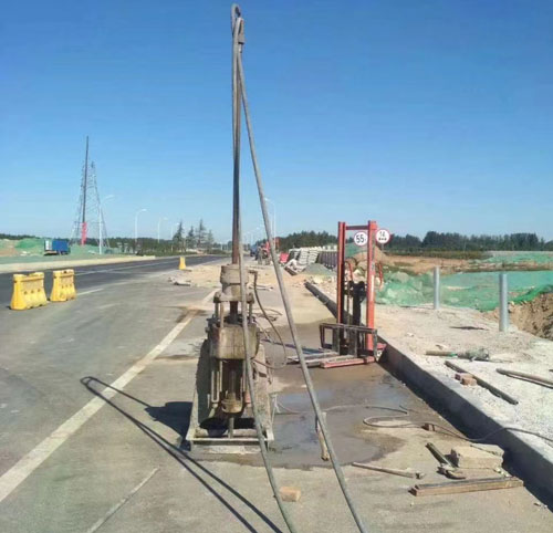 调楼镇公路高聚物注浆加固